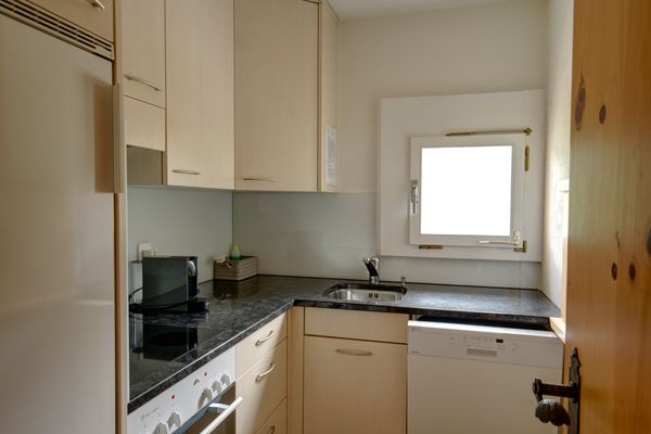 Chesa Munteratsch 2-Zimmmerwohnung 205 Typ E Silvaplana - Kitchen