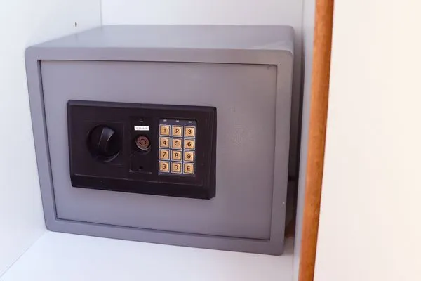 Tresor / Safe  Kostengünstige & charmante Ferienunterkunft ohne Küche und in Strandnähe - inkl. Fahrradunterstellplatz