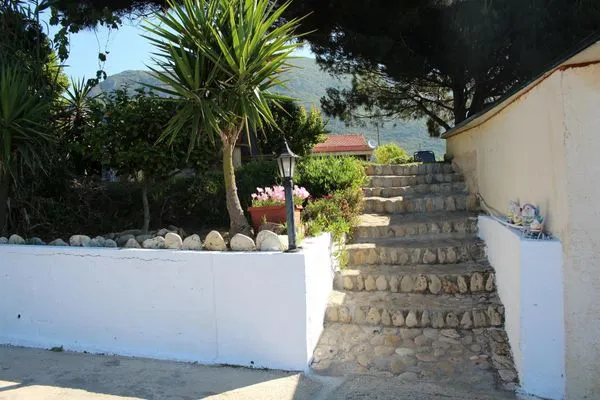 Treppe zum Garten  Sophia