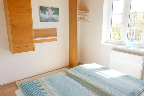 Schlafzimmer in der Ferienwohnung At Nuurdlacht in Nebel auf Amrum Haus Nordlicht Ferienwohnung *At Nuurdlacht*