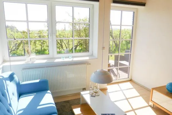 Gartenblick aus der Ferienwohnung At Nuurdlacht in Nebel auf Amrum Haus Nordlicht Ferienwohnung *At Nuurdlacht*