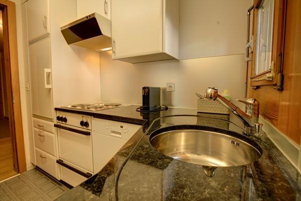 Chesa Munteratsch 2-Zimmerwohnung 101 Typ E Silvaplana - Kitchen