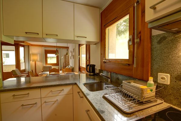 Chesa Munteratsch 2-Zimmerwohnung 410 Typ E Silvaplana - -img.tag.kitchen-