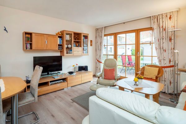 Ferienpark Freesenbruch Wohnung 4.1 - Boddenkiker Ostseeheilbad Zingst - Wohnbereich
