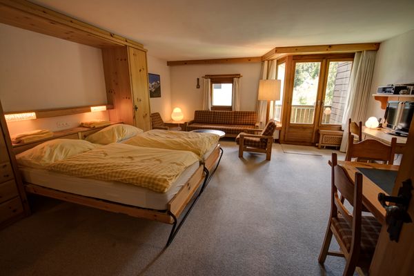 Chesa Munteratsch 1 1/2-Zimmerwohnung 509 Typ D Silvaplana - Living room
