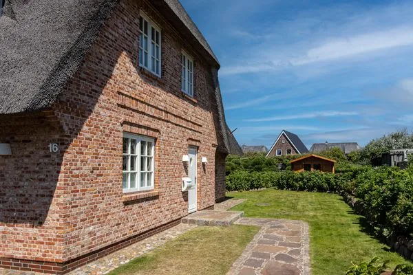 Fassade / Eingang  Das Reet Strandhaus