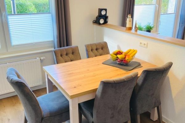 Dünenhaus Ferienwohnung - De Düün Dree Wangerooge - Der Essbereich.