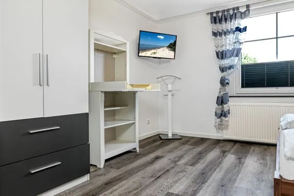 Schlafzimmer Ferienanlage Pfeiffer Haus Strandrose