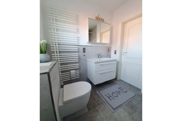 Badezimmer mit Dusche Zur Hanse Wohnung 1.4