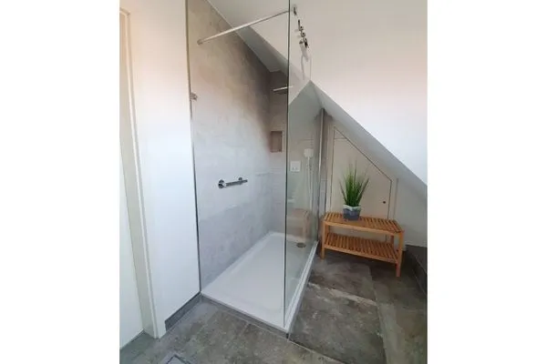 Badezimmer mit Dusche Zur Hanse Wohnung 1.4