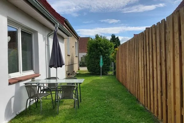 Garden view  Inselbude