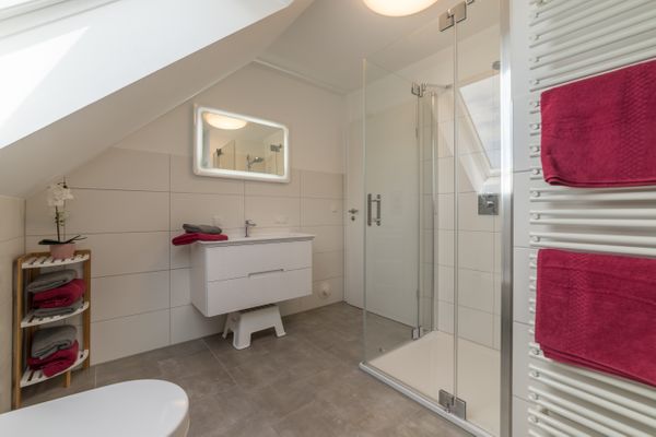 Ostfreesenhuus Ostwind Aurich - Badezimmer