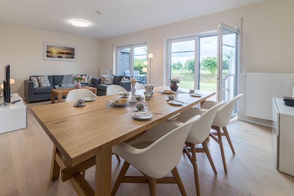 Ostfreesenhuus Ostwind Aurich - Wohnzimmer