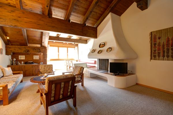 Chesa Munteratsch 2-Zimmerwohnung 302 Typ E Silvaplana - -img.tag.livingroom-