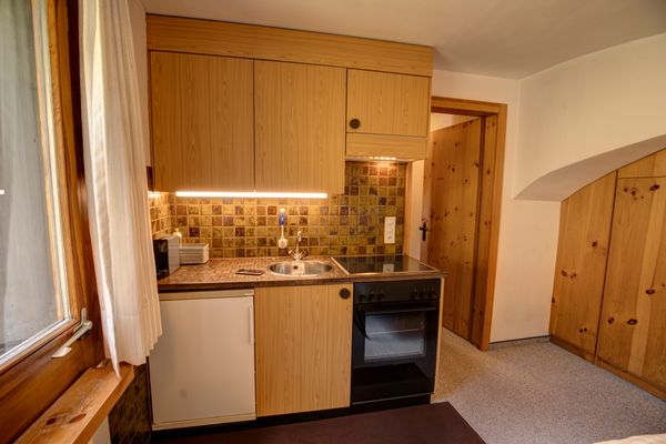 Chesa Munteratsch 1-Zimmerwohnung 511 Typ A Silvaplana - Kitchen