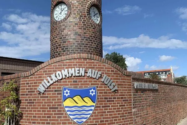 Nachbarschaft Haus Carl Stegmann Ferienwohnung "Lüttje Loft"