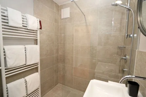 Bathroom  FrischLuft