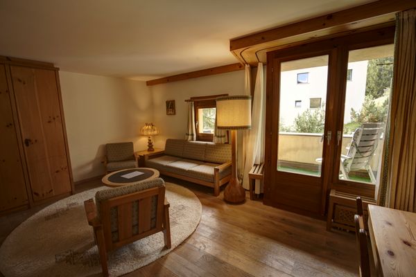 Chesa Munteratsch 1 1/2-Zimmerwohnung 409 Typ C Silvaplana - Living room