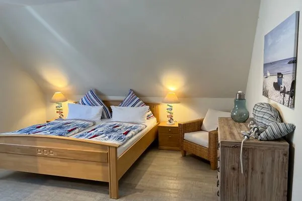 Schlafzimmer  (STOE12a) Ferienwohnung "Sonnenaufgang"