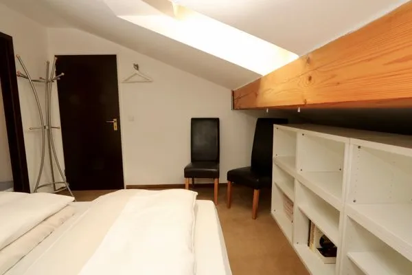 Bedroom  Central Pearl