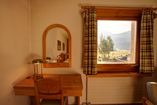 Chesa Munteratsch 2-Zimmerwohnung 102 Typ E Silvaplana - -img.tag.bedroom-