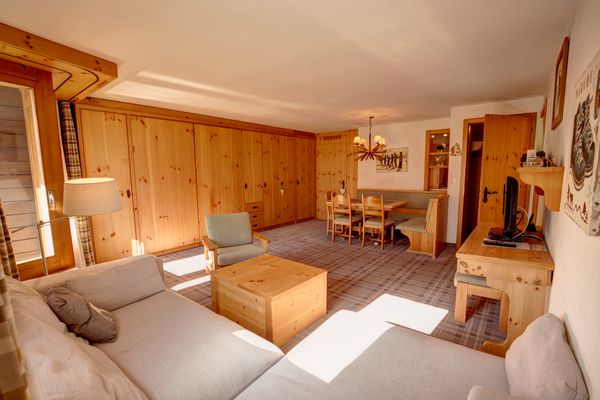 Chesa Munteratsch 2-Zimmerwohnung 102 Typ E Silvaplana - -img.tag.livingroom-