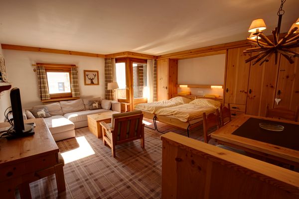 Chesa Munteratsch 2-Zimmerwohnung 102 Typ E Silvaplana - -img.tag.livingroom-