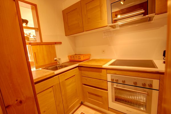 Chesa Munteratsch 2-Zimmerwohnung 102 Typ E Silvaplana - -img.tag.kitchen-