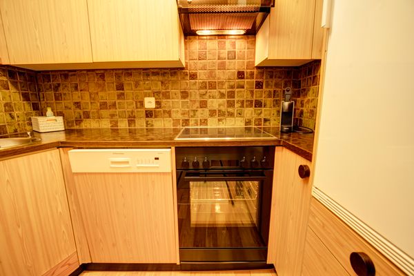 Chesa Munteratsch 1-Zimmerwohnung 106 Typ B Silvaplana - -img.tag.kitchen-