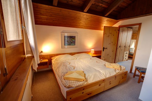 Chesa Munteratsch 3 1/2-Zimmerwohnung 508 Typ H Silvaplana - -img.tag.bedroom-