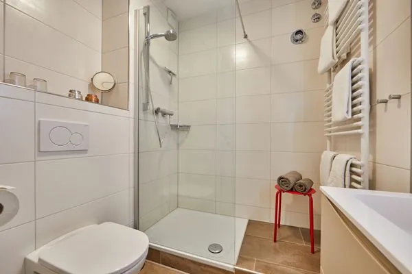 Bathroom  Felsenfest