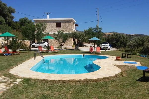 Main view  Petra Mare Babis