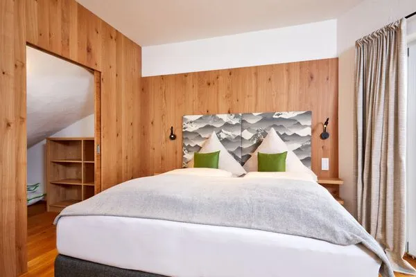 Schlafzimmer  Das Gsteig