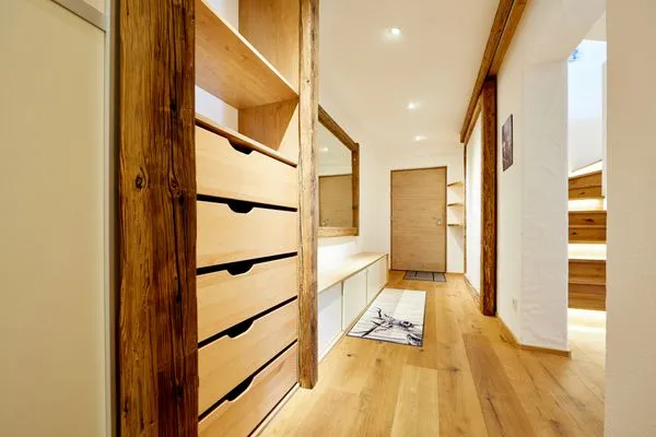 Dekoratives Detail  Das Gsteig