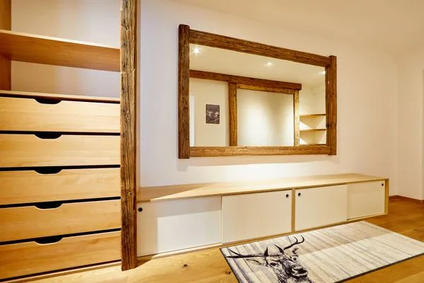 Dekoratives Detail  Das Gsteig