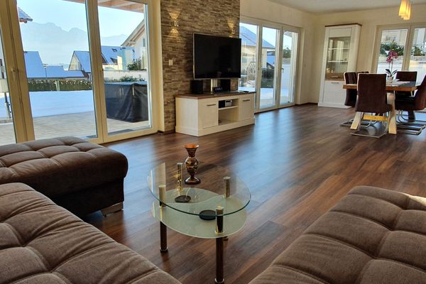  Ferienhaus Luca Ferienwohnungen in Hopfen am See - Wohnzimmer