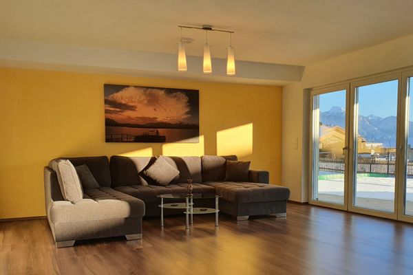  Ferienhaus Luca Ferienwohnungen in Hopfen am See - Wohnzimmer