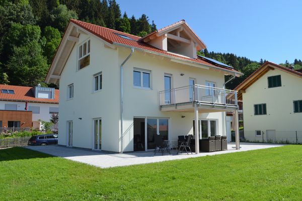  Ferienhaus Luca Ferienwohnungen in Hopfen am See - Hauptansicht