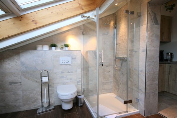  Ferienwohnung Neuschwanstein Ferienwohnungen in Hopfen am See - Badezimmer