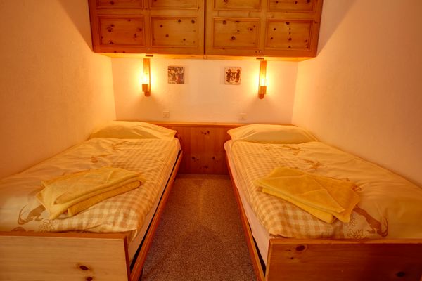 Chesa Munteratsch 1 1/2-Zimmerwohnung 304 Typ D Silvaplana - -img.tag.livingroom-