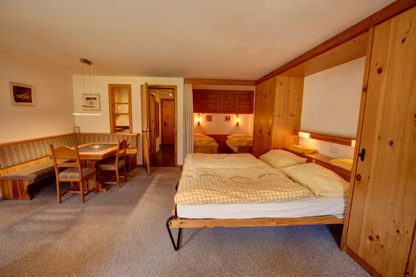 Chesa Munteratsch 1 1/2-Zimmerwohnung 304 Typ D Silvaplana - -img.tag.livingroom-