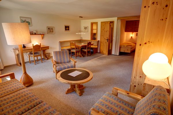 Chesa Munteratsch 1 1/2-Zimmerwohnung 304 Typ D Silvaplana - -img.tag.livingroom-