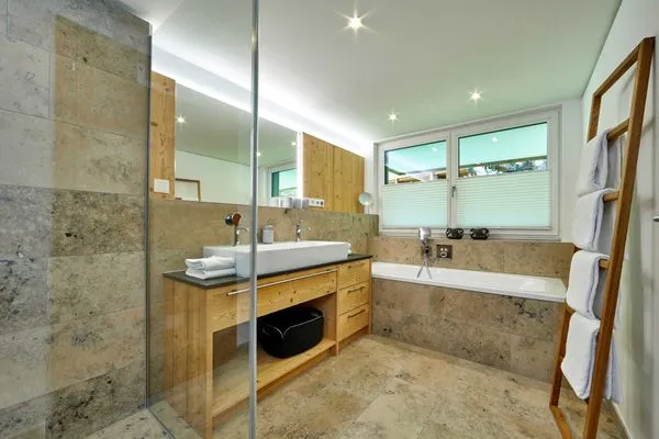 Bathroom  Parkresidenz