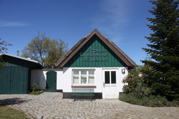 Ferienwohnung  an der Goldschmiede Wieck - Fassade / Eingang