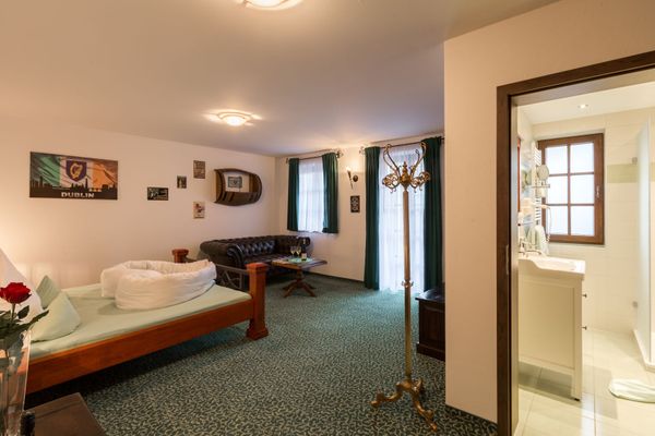 Vitusfort Doppelzimmer Dublin Ferienwohnungen in Hopfen am See - Schlafzimmer