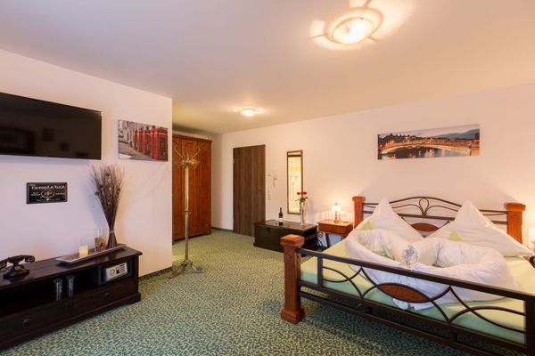 Vitusfort Doppelzimmer Dublin Ferienwohnungen in Hopfen am See - Schlafzimmer