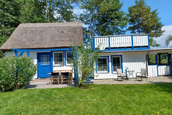  Ferienhaus Bredow Prerow - Fassade / Eingang