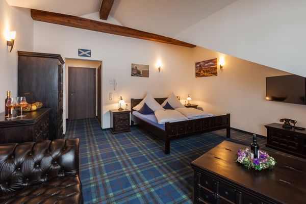 Vitusfort Doppelzimmer Edinburgh Ferienwohnungen in Hopfen am See - Schlafzimmer