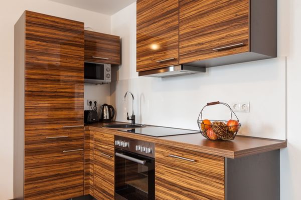 Vitusfort Appartement "Guinness Suite" Ferienwohnungen in Hopfen am See - Küche / Küchenzeile