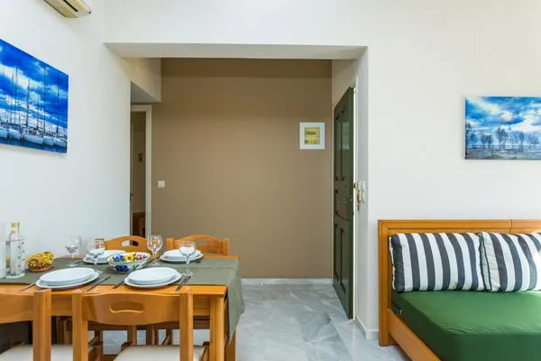 Living room  Radama C1